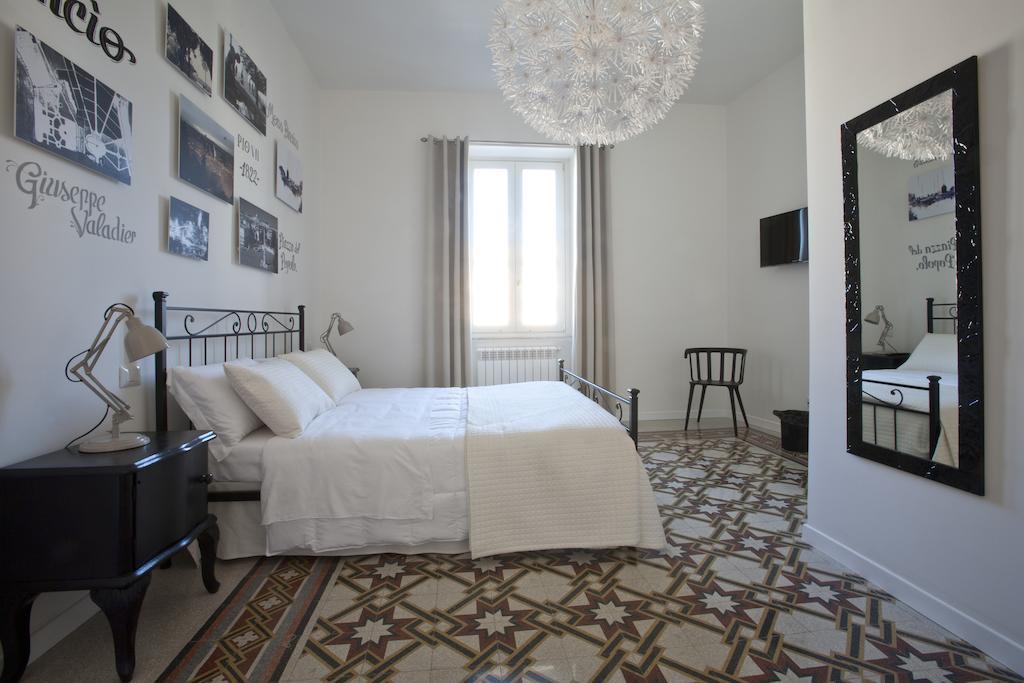 Saint Peter'S Keys Bed & Breakfast โรม ห้อง รูปภาพ